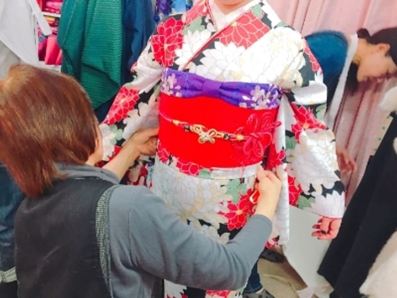 [Путешествие в Токио] SAKURA (Сакура) Отзыв о примерке кимоно в Токио