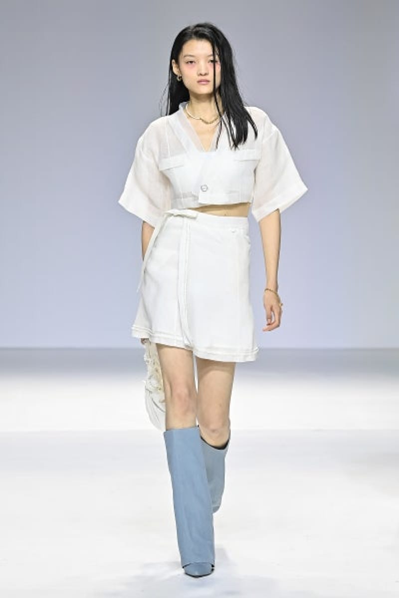 リッスル2024 S/S 大高麗コレクション：韓国の遺物[モシ＆独花蘆沙図]からインスピレーションを得て