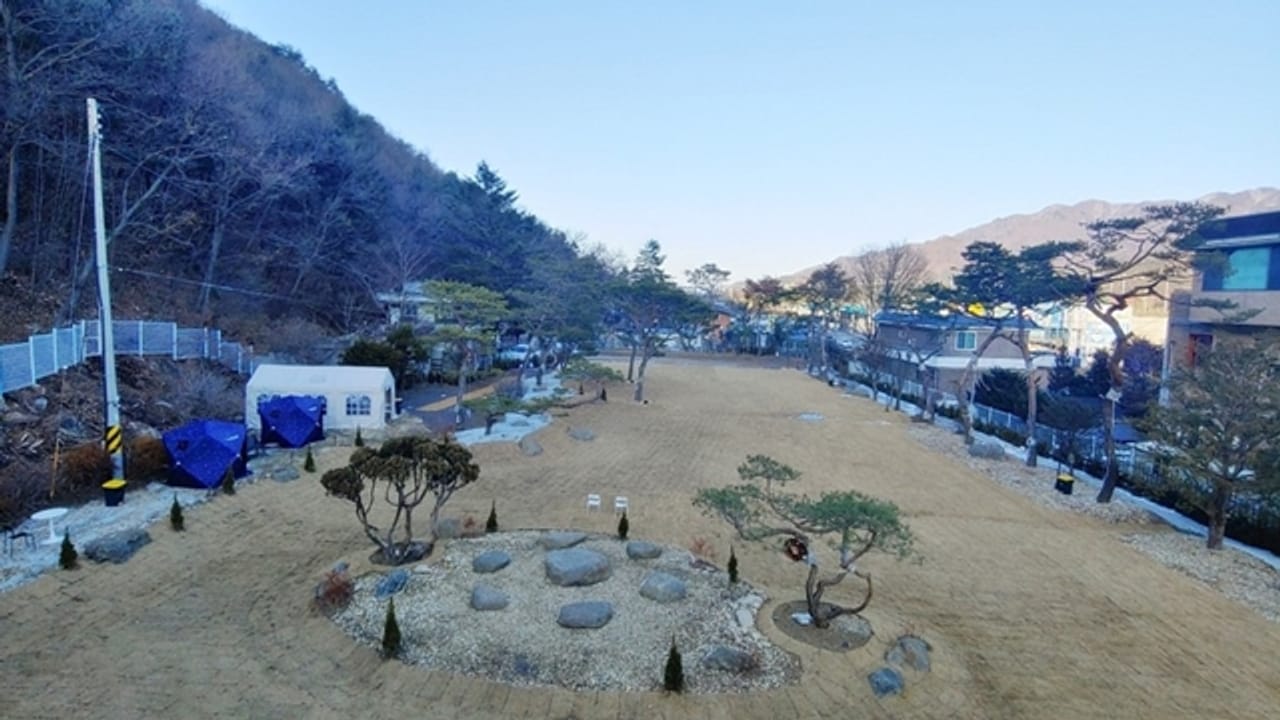 Recommended Weekend Trip Destinations with Your Dog: 'Diggeulgeul' in Gapyeong Daeseong-ri Station