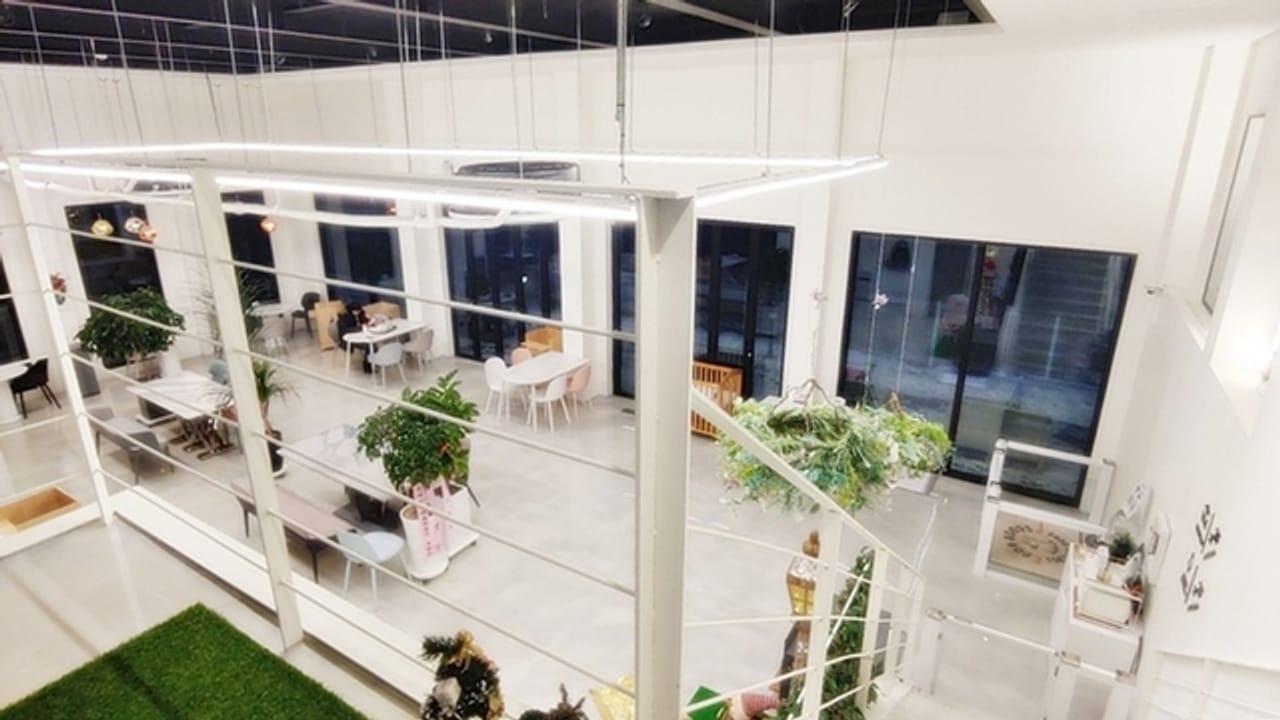 Recommended Weekend Trip Destinations with Your Dog: 'Diggeulgeul' in Gapyeong Daeseong-ri Station