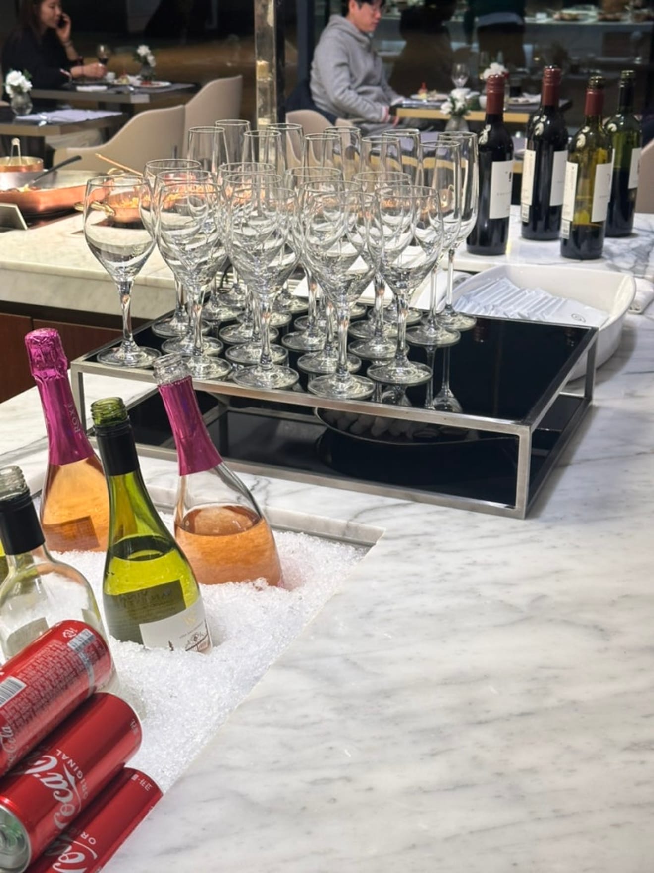 Paradise Hotel Busan: Lounge Happy Hour Review