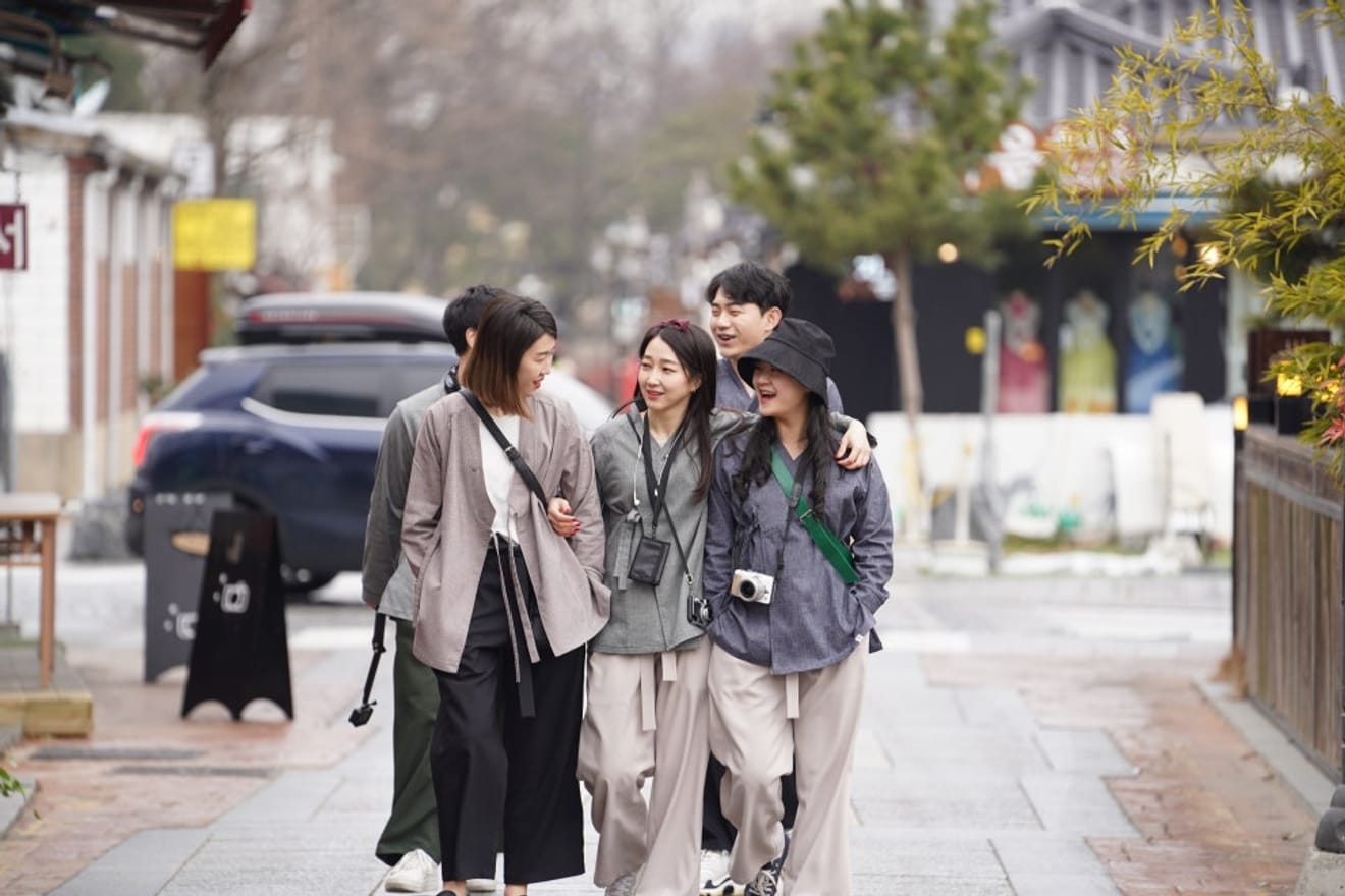 Pour un look de voyage, optez pour le hanbok quotidien Nao