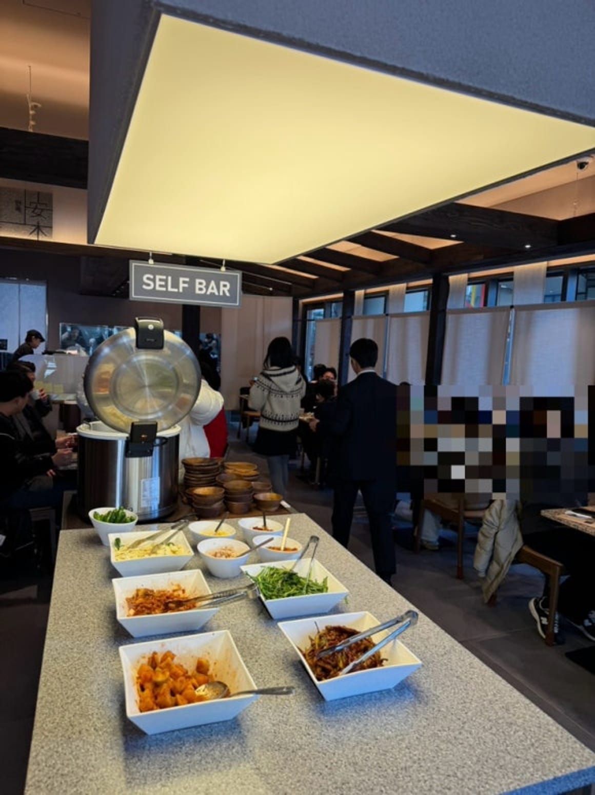 Anmok Seomyeon: ¡Guía Michelin de Busan! Sopa de cerdo