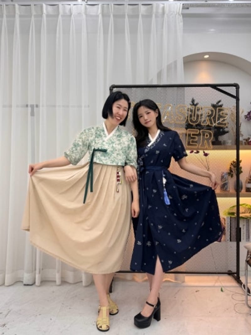 與人氣創作者「유소나」合作，準備韓服企劃！