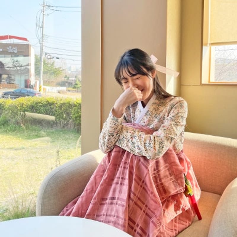 Diskon 50% untuk Hanbok Kasual Lisle selama Pekan Budaya Hanbok 2023