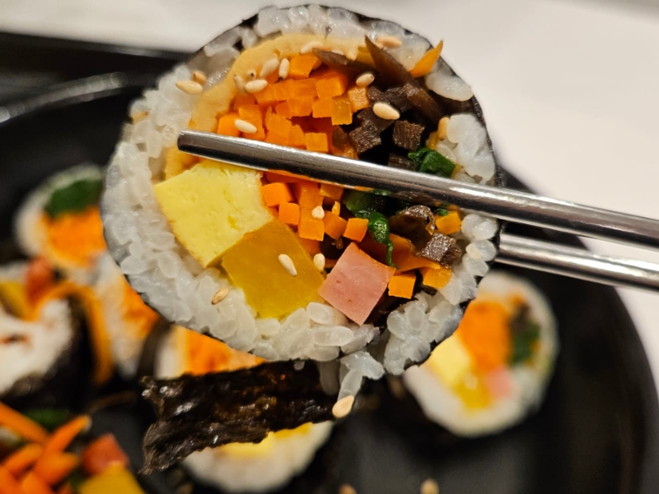Erfahrungsbericht: Ssa Dakimbap (Kimbap, Tteokbokki, Donkatsu) in Seoul City Hall