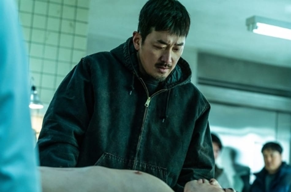 Film "Broken" yang Dibintangi Ha Jung-woo Raih Peringkat 1 Box Office di Hari Pertama Tayang