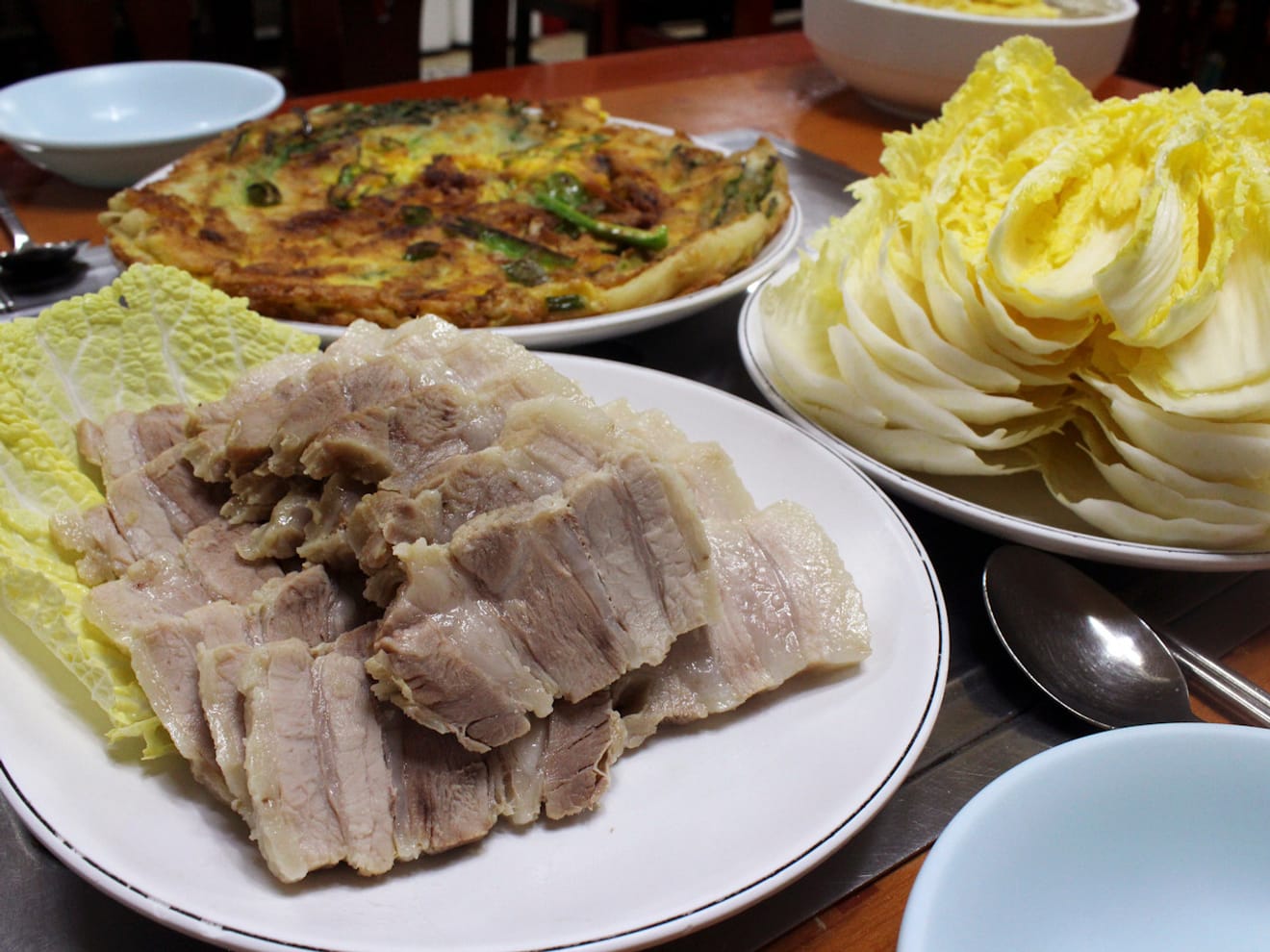 [서울 1호선] K-푸드 투어! 종로3가역 숨은 노포 맛집 TOP 5