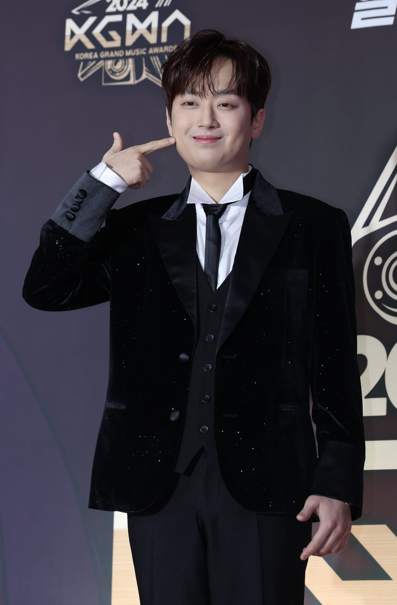 Lee Chan-won... 5 nagród na 2024 KGMA (Korea Grand Music Awards)