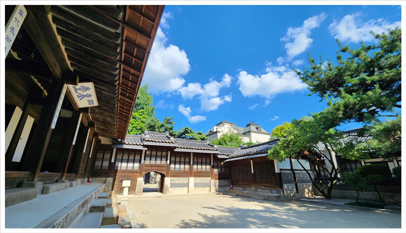 Un giorno alla scoperta della cultura tradizionale di Seul: da Insadong a Samcheongdong, fino a Cheonggyecheon