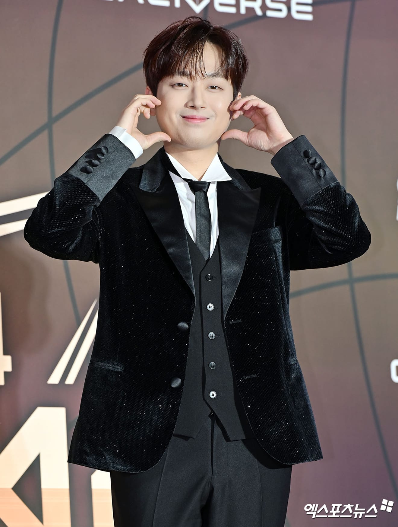 Lee Chan-won... 5 nagród na 2024 KGMA (Korea Grand Music Awards)