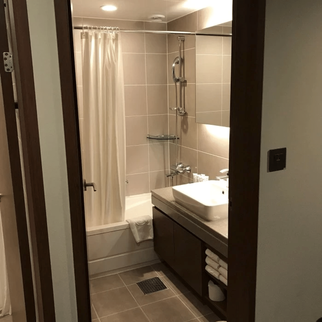 Hotel Skypark Kingstown Dongdaemun yang Hemat
