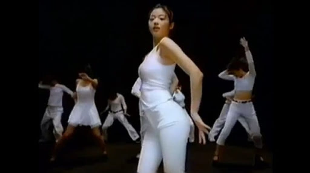 Lo que sucede cuando Jun Ji-hyun trabaja en una sucursal de Baskin-Robbins