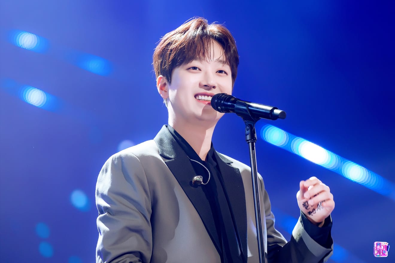 Lee Chan-won en SBS Inkigayo (nota del PD) Fotos deliciosas