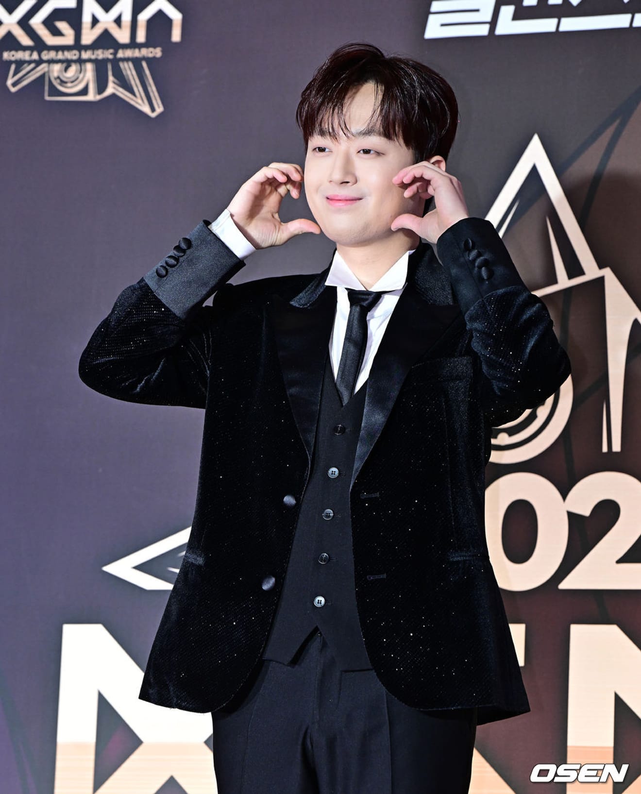 Lee Chan-won... 5 nagród na 2024 KGMA (Korea Grand Music Awards)