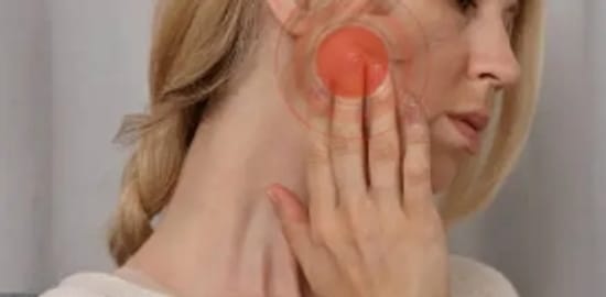 Nguyên nhân, triệu chứng, chẩn đoán và phương pháp điều trị các cơn đau hàm bên trái