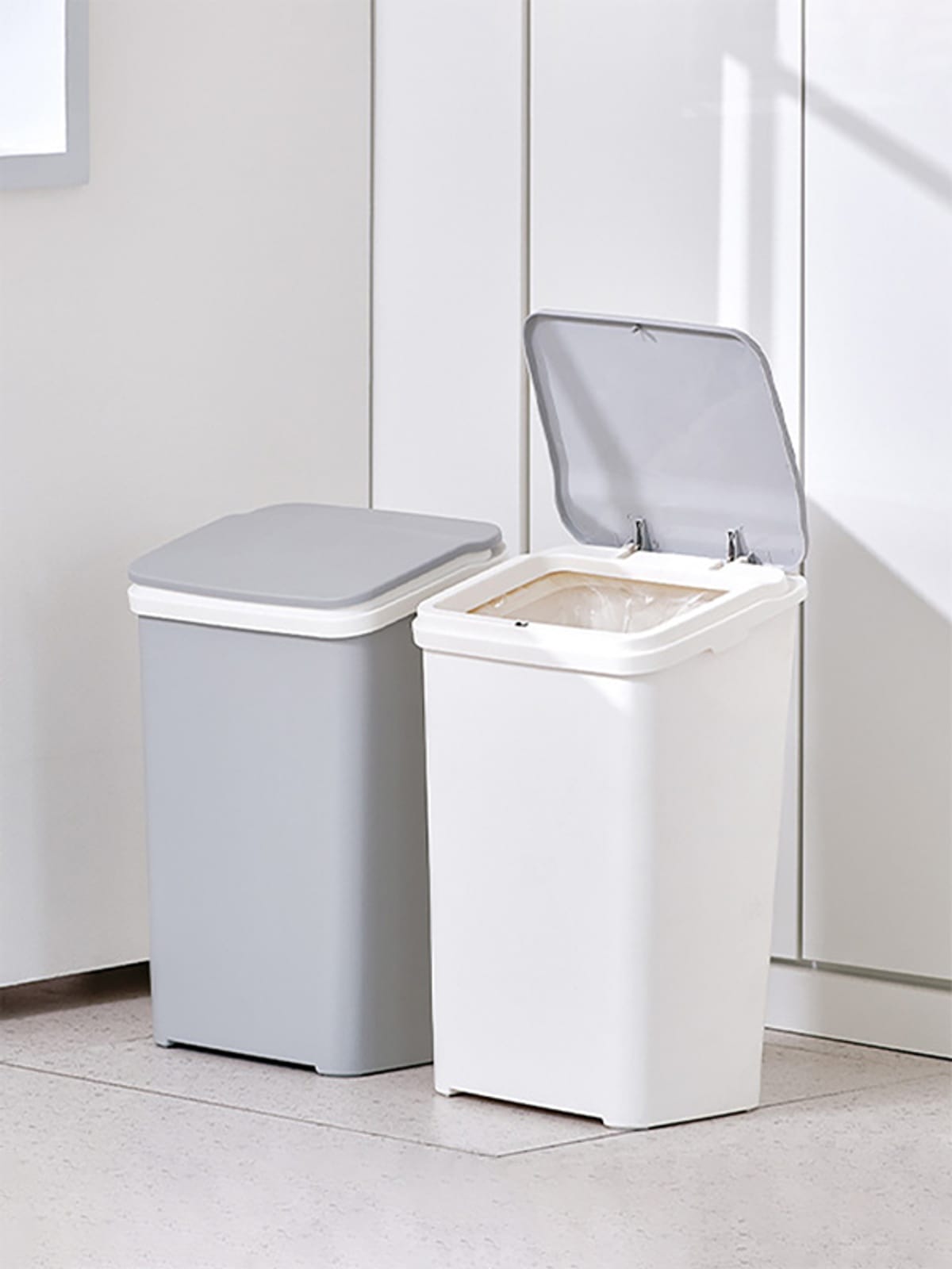 Revue Daiso - Nettoyage/Salle de bain : présentation d'articles abordables