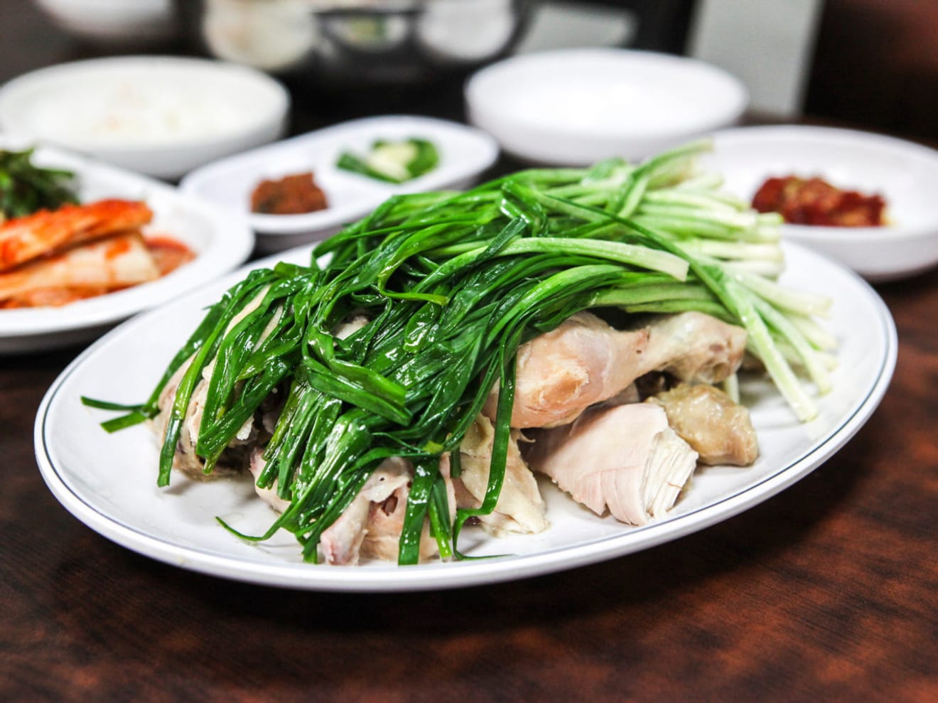 [ทัวร์ร้านอาหารอร่อยในโซล] รสชาติที่ข้ามพรมแดน! เส้นทางอาหารรสเลิศของอาหารอีบุกในโซล