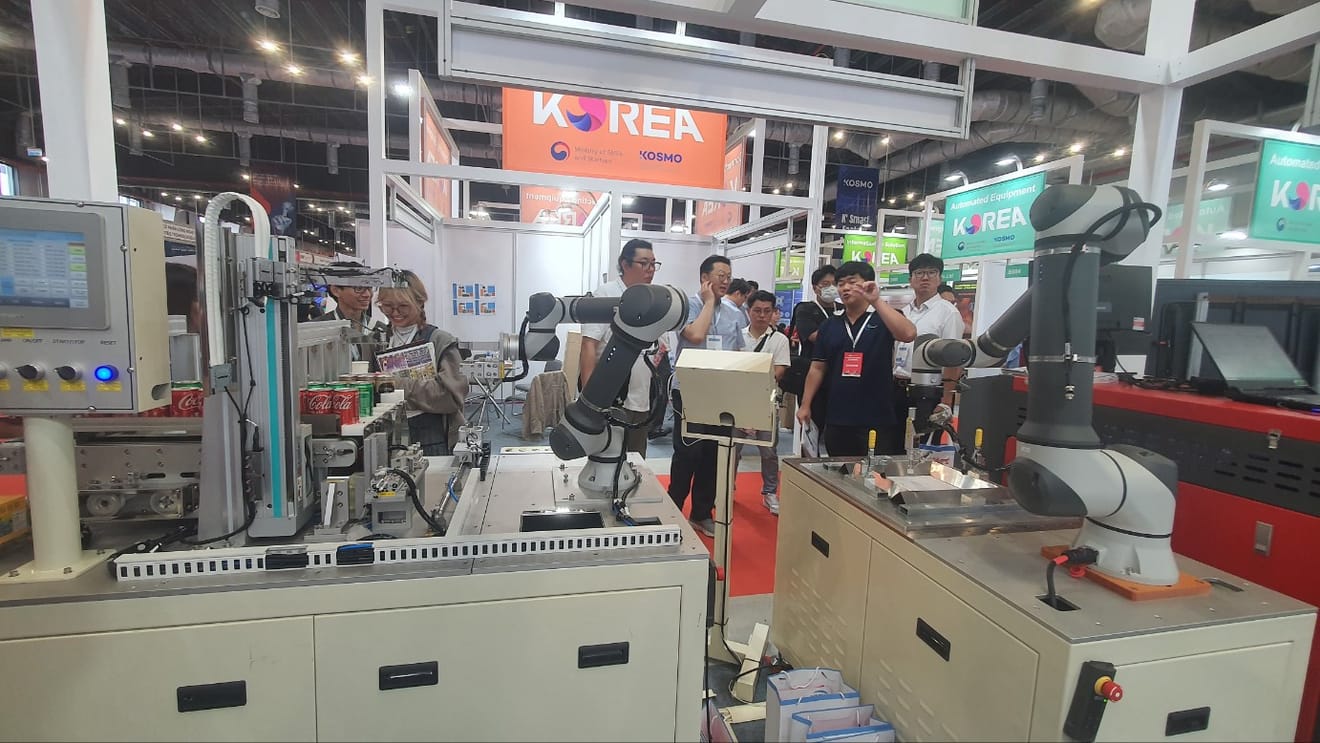 AW VIETNAM 2024: Segundo día de la exposición de automatización de fábricas inteligentes de Vietnam 2024
