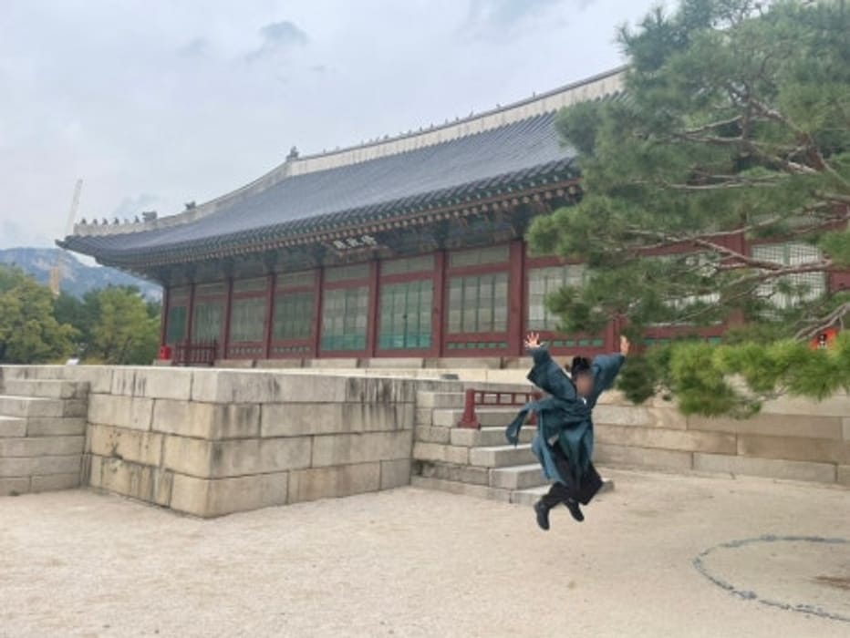 Hanbok-Miet-Erfahrung im Gyeongbokgung-Palast in Seoul