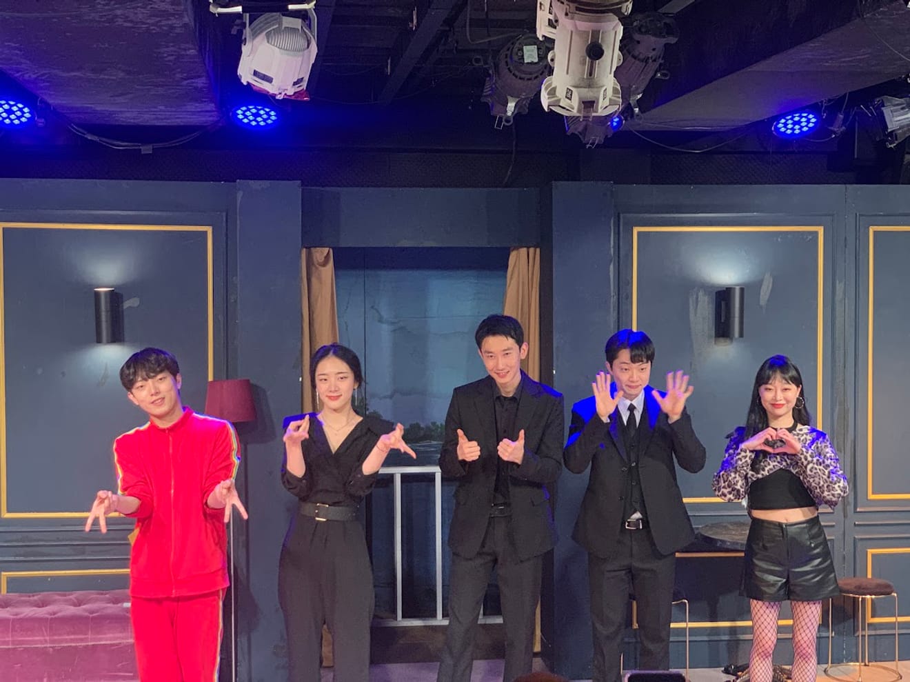 [演出觀後感] 大學路情侶們觀賞的好選擇，喜劇推理驚悚劇《宿醉》