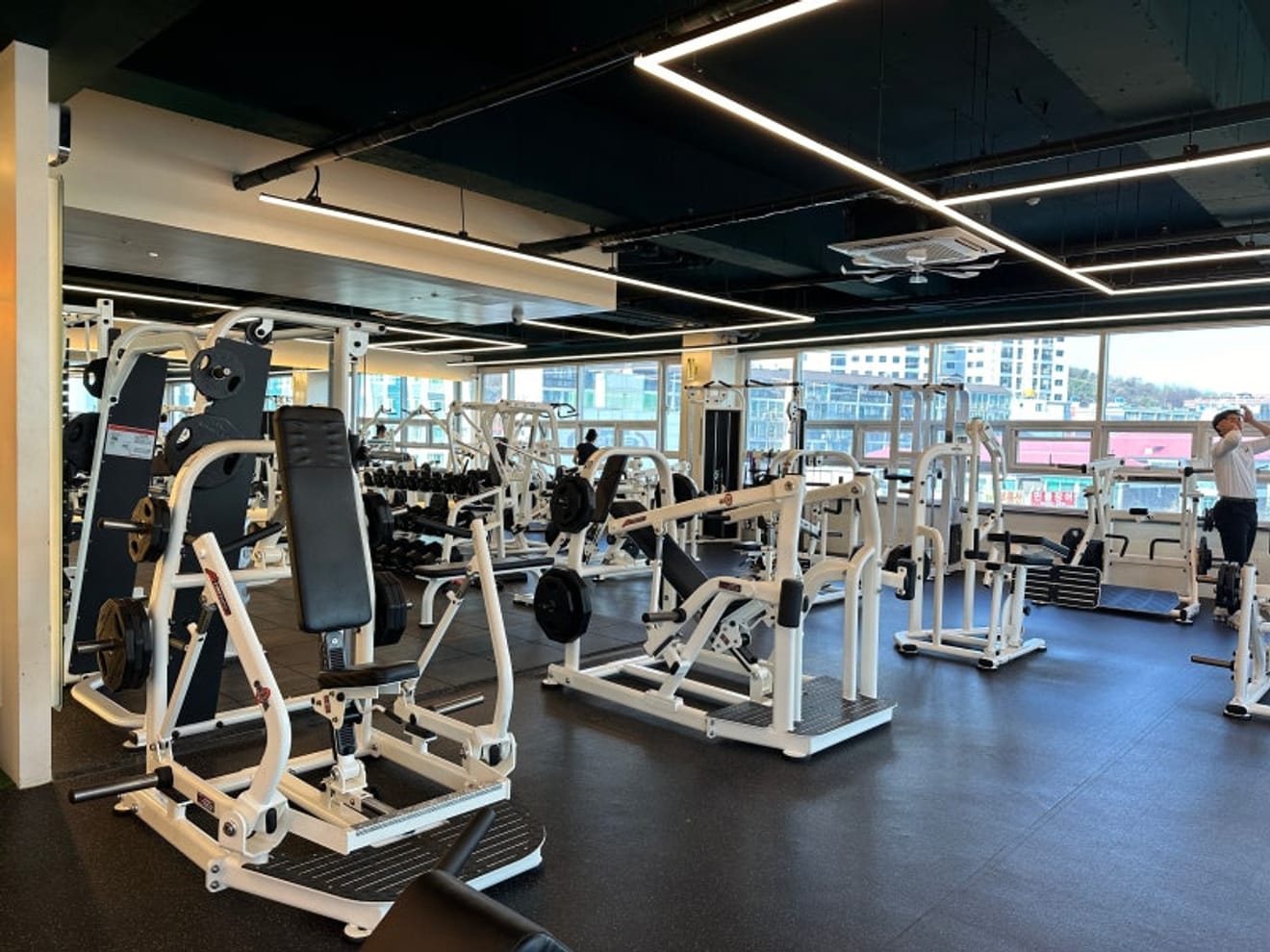 Mokgam Spor Salonu PT'si Artık Bir Sorun Değil, Refresh Fitness'ta Değişen Vücudunuz