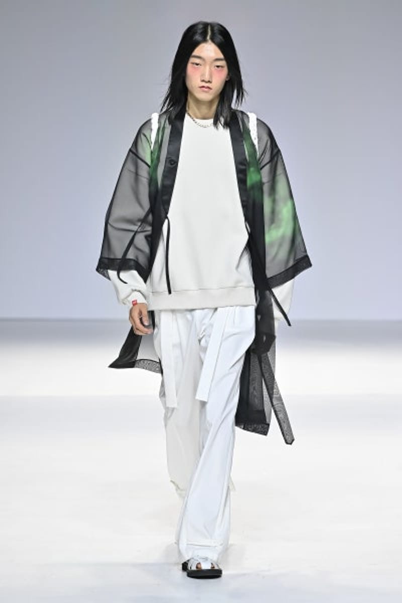 リッスル2024 S/S 大高麗コレクション：韓国の遺物[モシ＆独花蘆沙図]からインスピレーションを得て