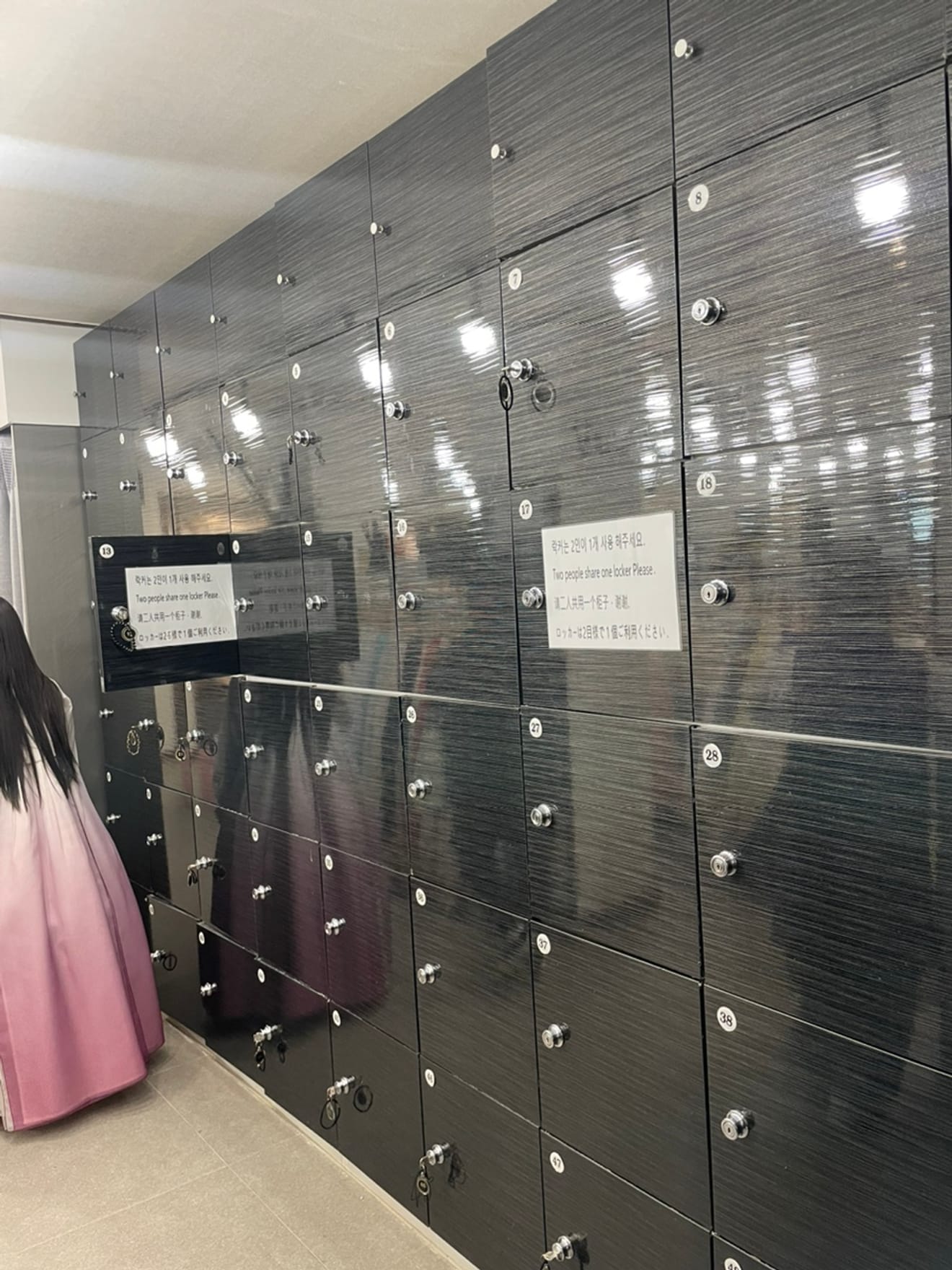 Hanbok-Miet-Erfahrung im Gyeongbokgung-Palast in Seoul