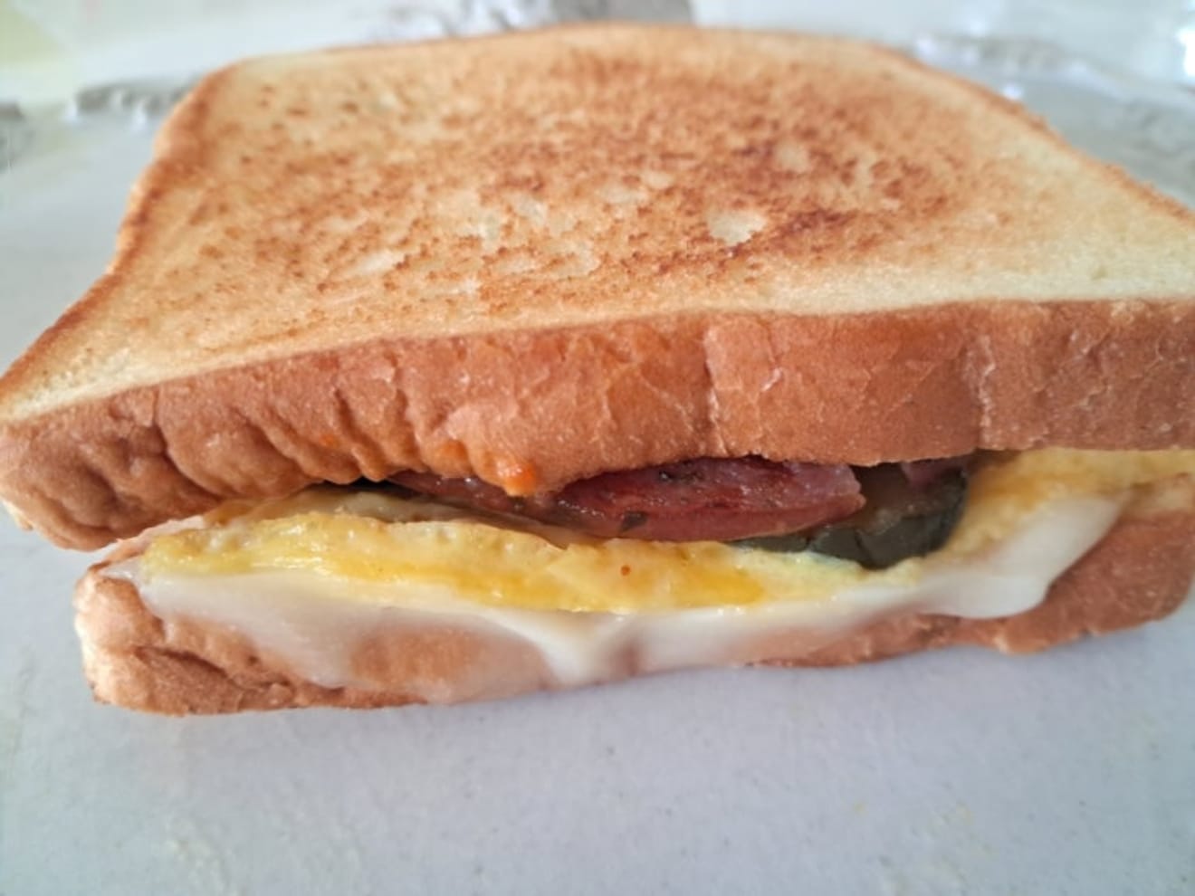 Iszak Toast a Myeongdong-székesegyház közelében