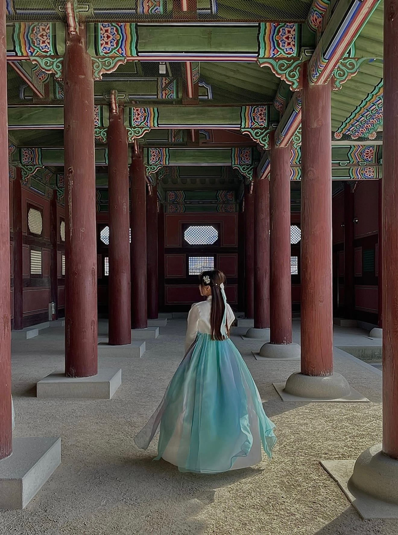 Gyeongbokgung Hanbok-Verleih YES Hanbok und kostenloser Eintritt