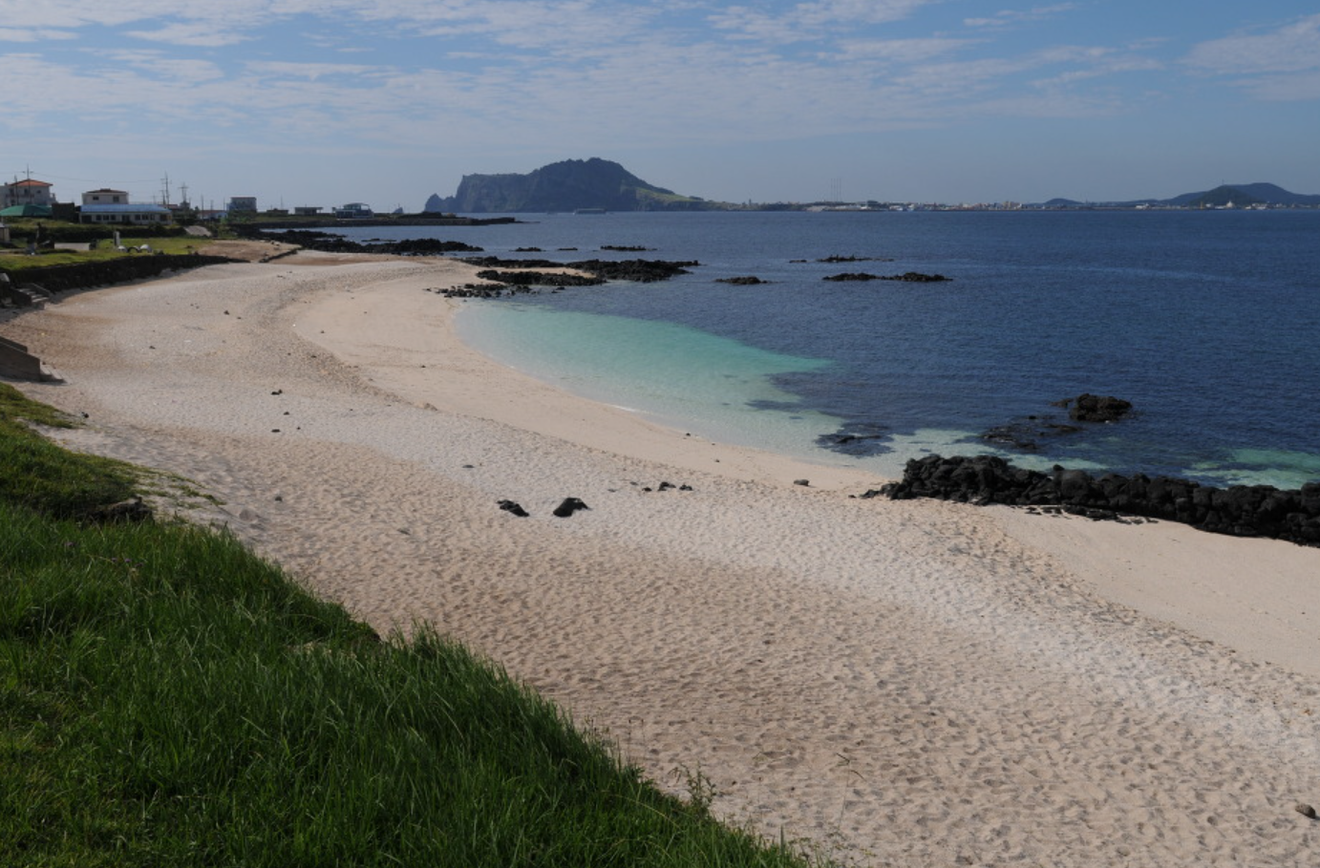 Udo Island Exploration: A Hidden Gem in Jeju!