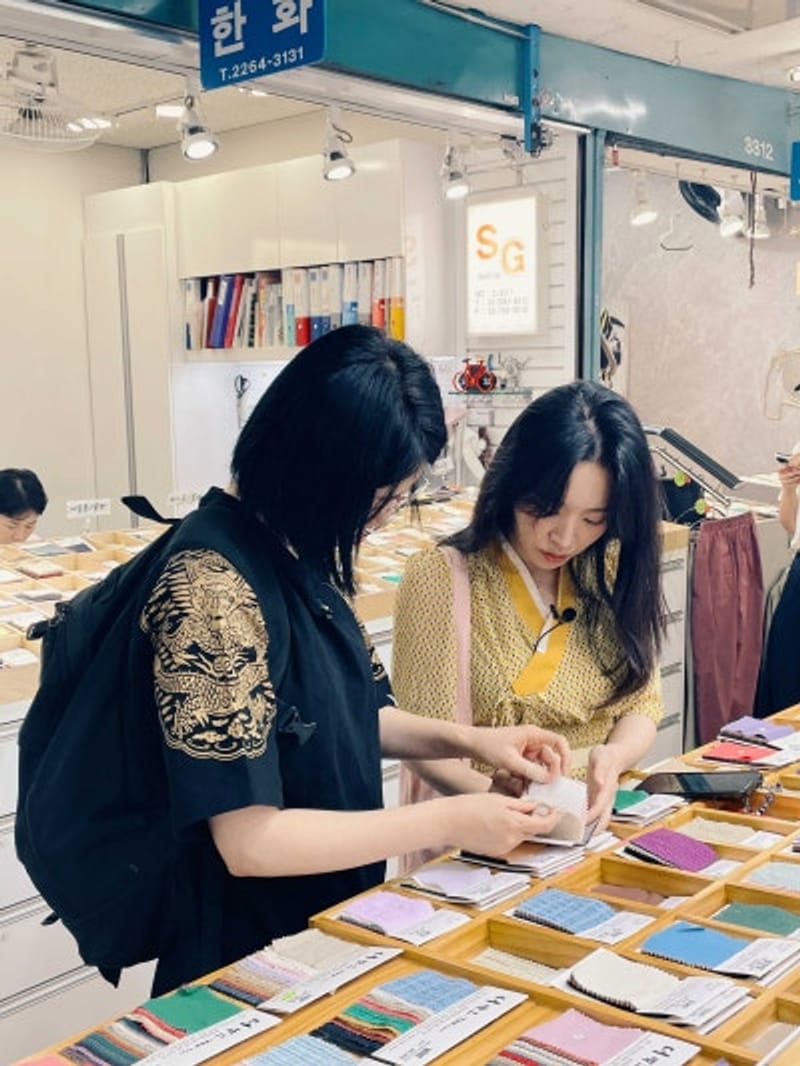 與人氣創作者「유소나」合作，準備韓服企劃！
