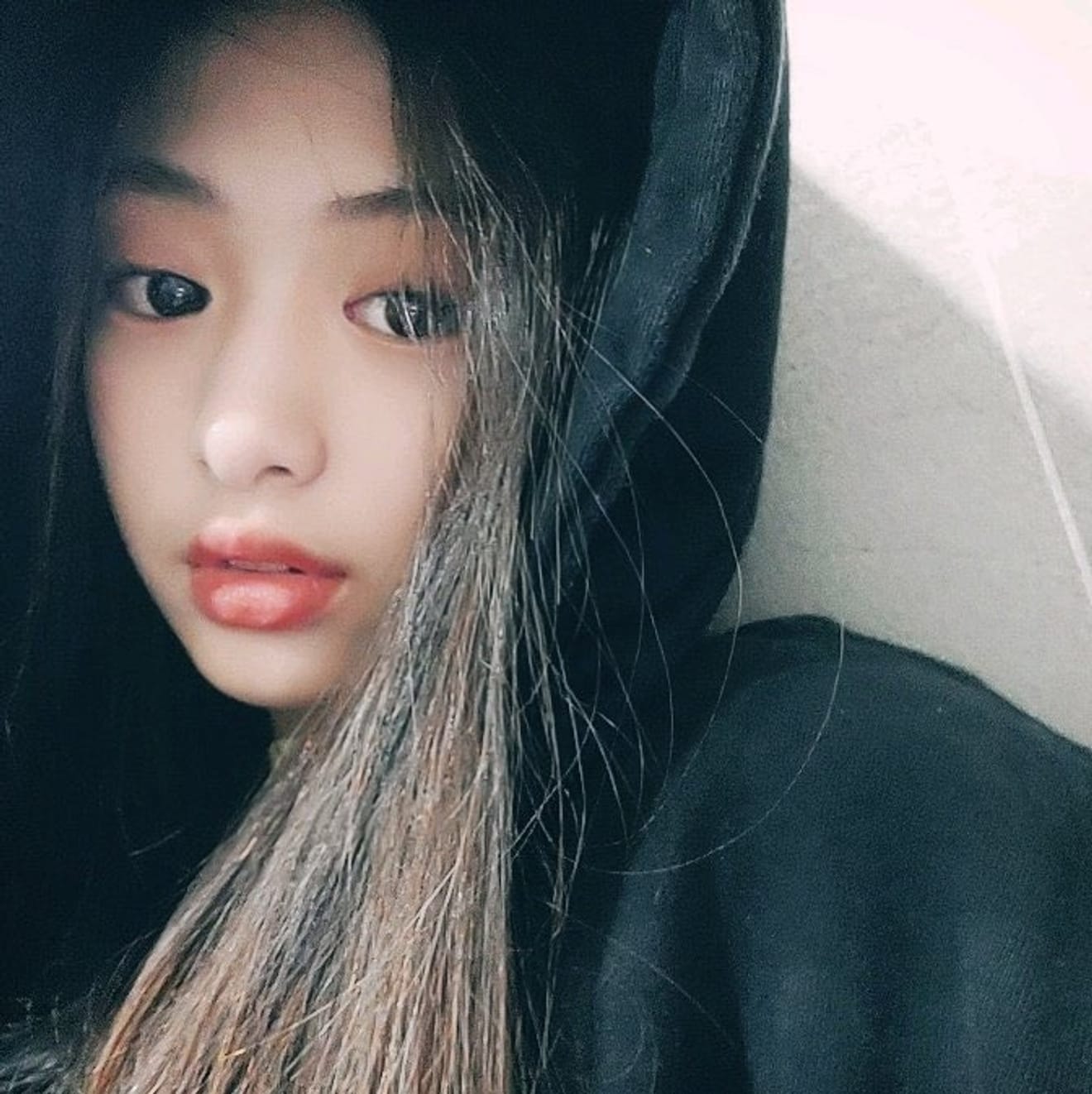 Beymonster Ah-yeon: Foto del passato, infanzia e foto di diploma