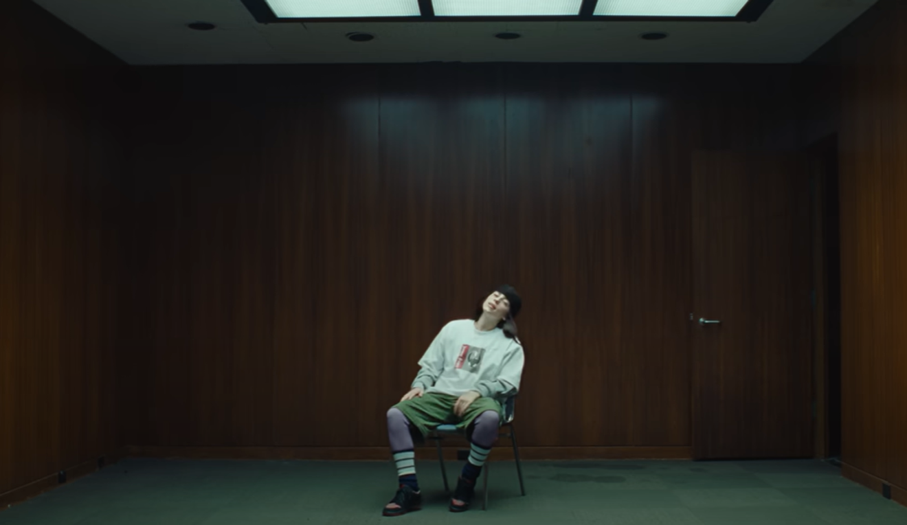 Lirik Lagu Billie Eilish - BIRDS OF A FEATHER