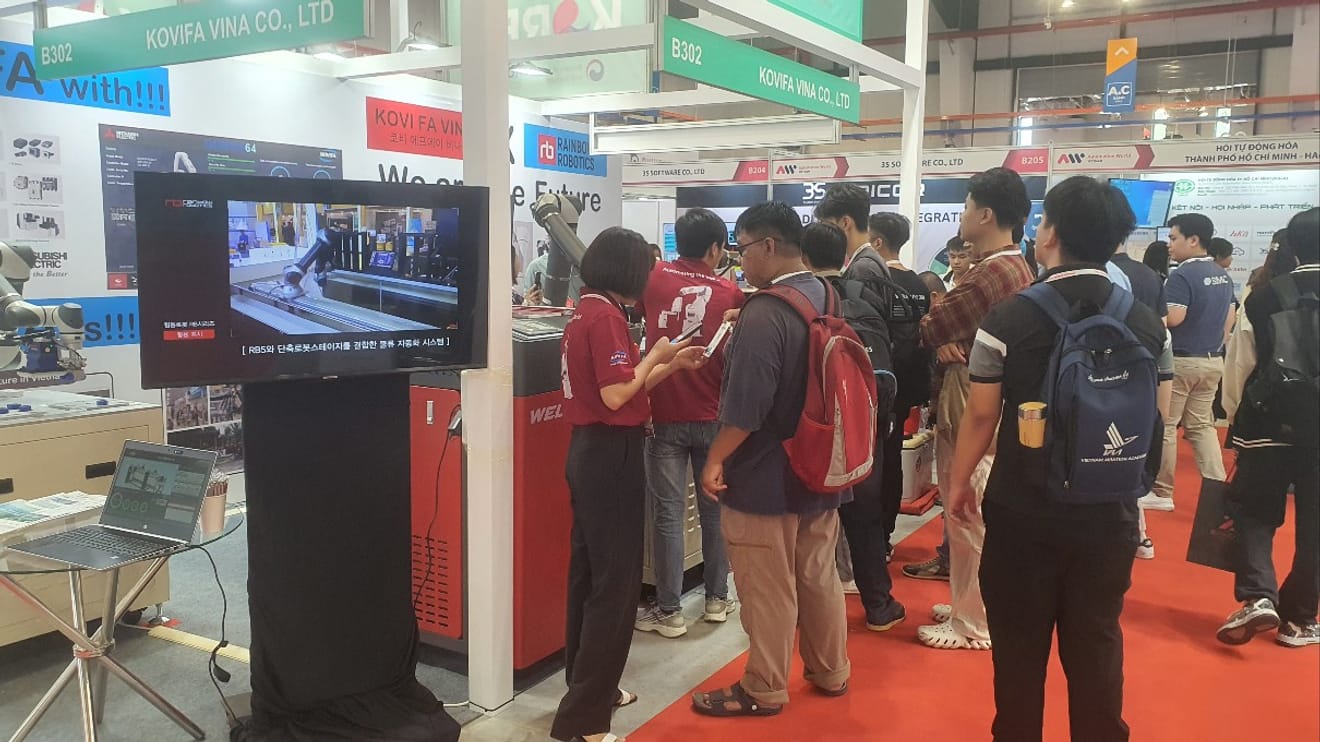 AW VIETNAM 2024: Persiapan dan Hari Pertama Partisipasi dalam Pameran Industri Otomatisasi Pabrik Cerdas Vietnam 2024