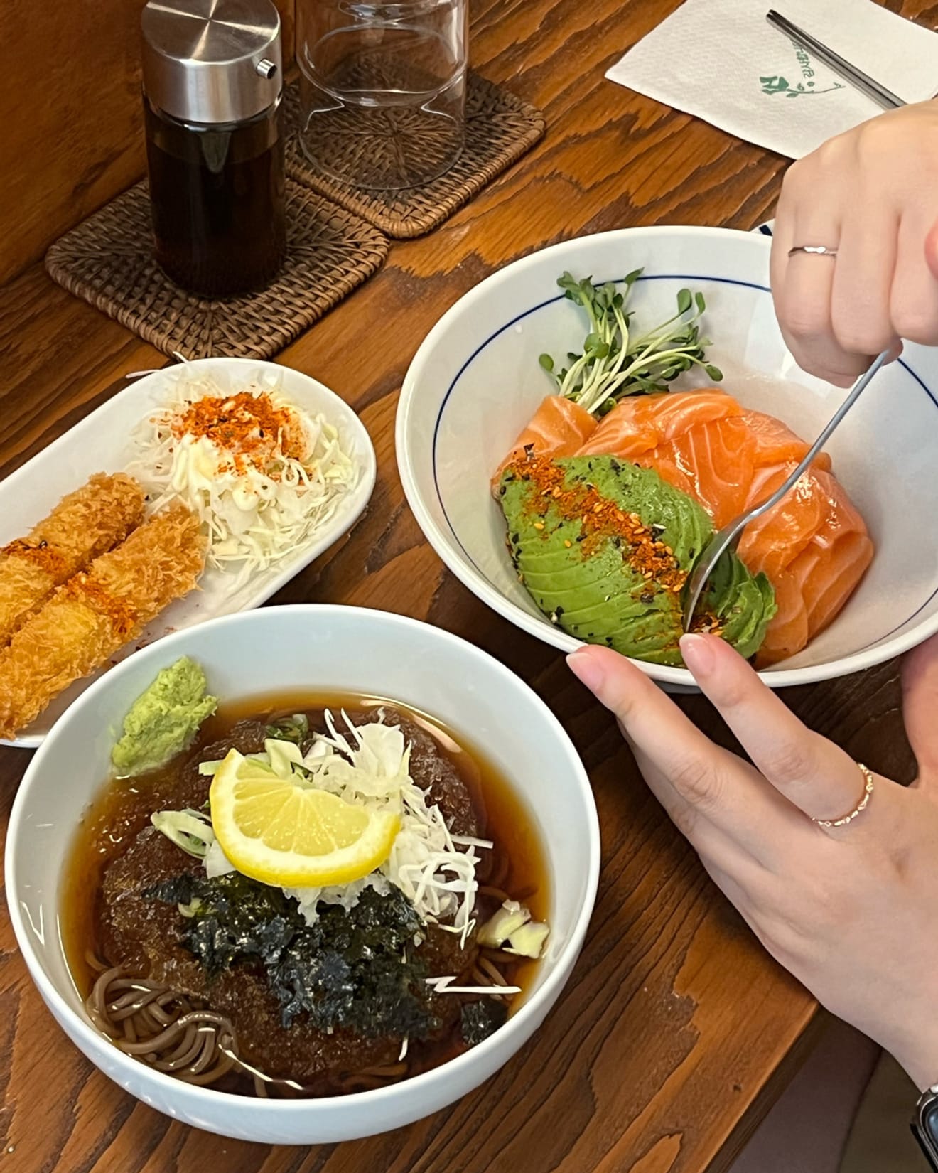 서울에서 맛있는 음식을 찾아 떠나는 6호선 맛집 탐방!