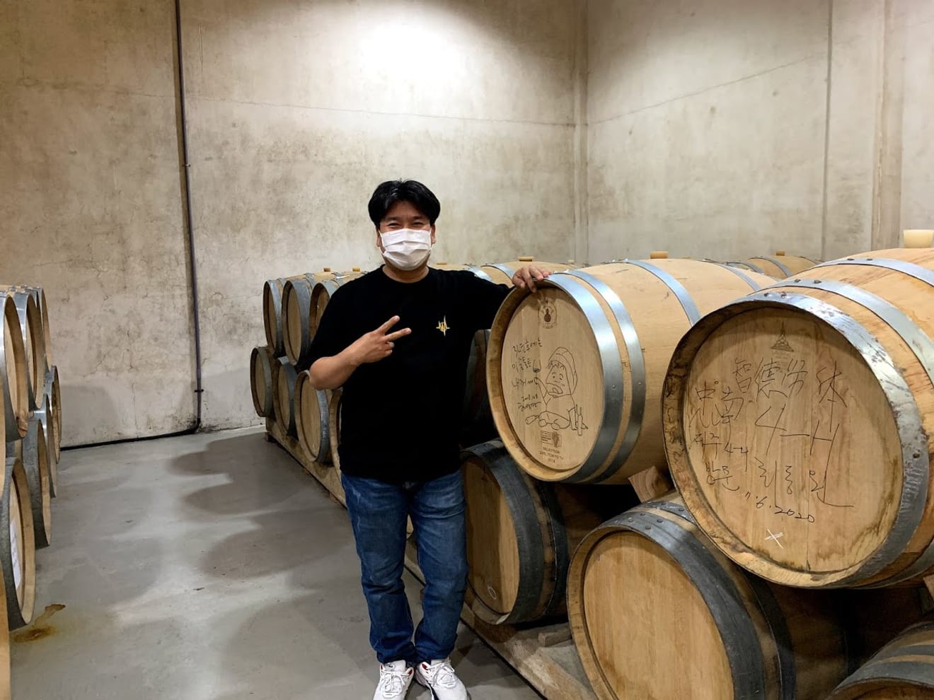 [Visite des Caves] 8. Découverte du vin et du brandy de pomme, spécialité d'Yesan, lors d'une visite guidée avec cachet à Yesan Saengwa Wine