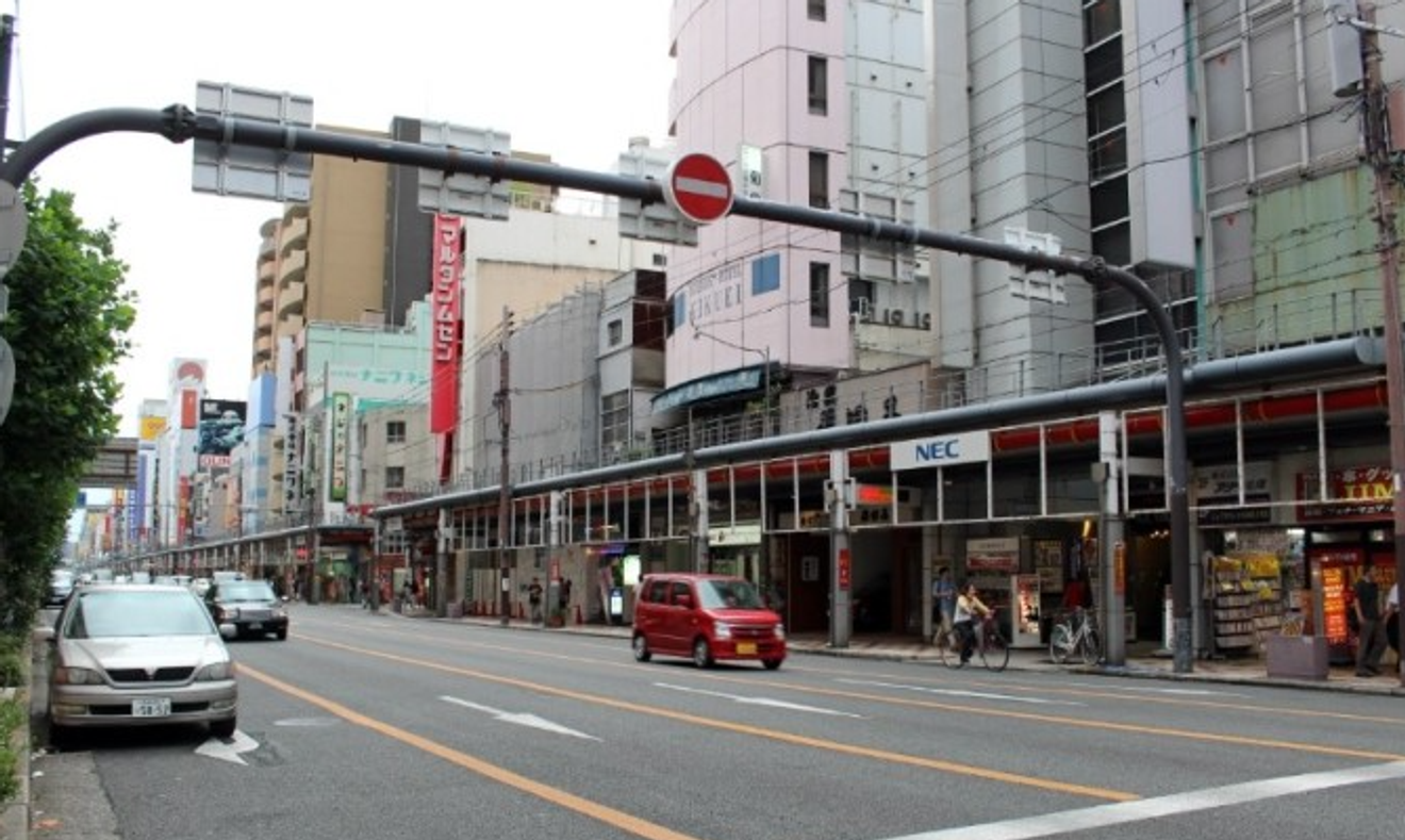 สถานที่ท่องเที่ยวโอซาก้า ญี่ปุ่น เด็นเด็นทาวน์