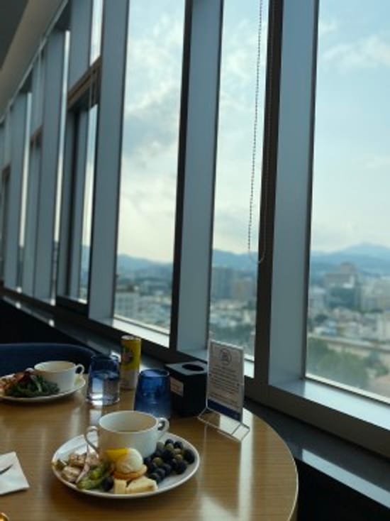 Ulasan Lengkap Hotel Novotel Ambassador Dongdaemun Executive (Kamar Twin, Tea Time, Happy Hour, Sarapan, Kolam Renang Rooftop) Akhir Pekan