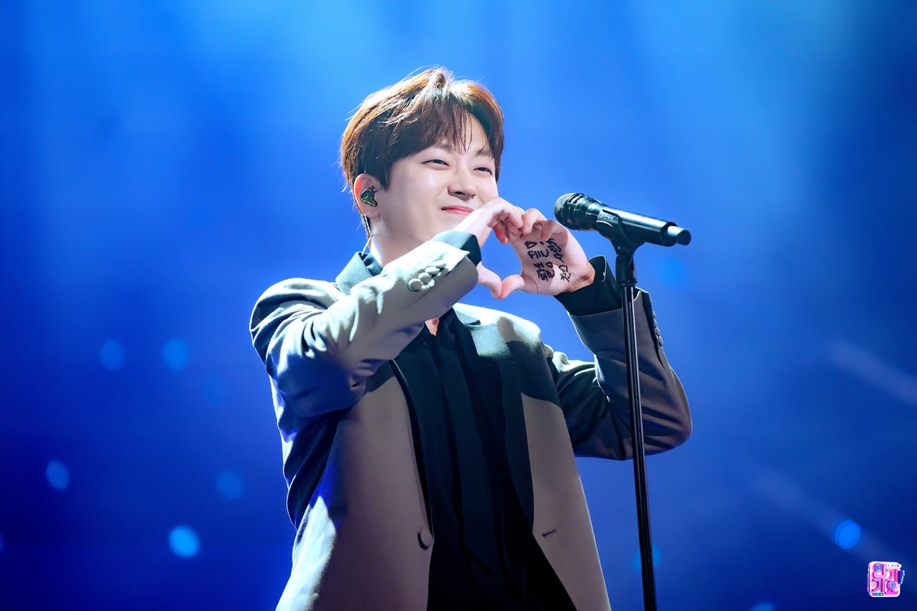 Lee Chan-won en SBS Inkigayo (nota del PD) Fotos deliciosas