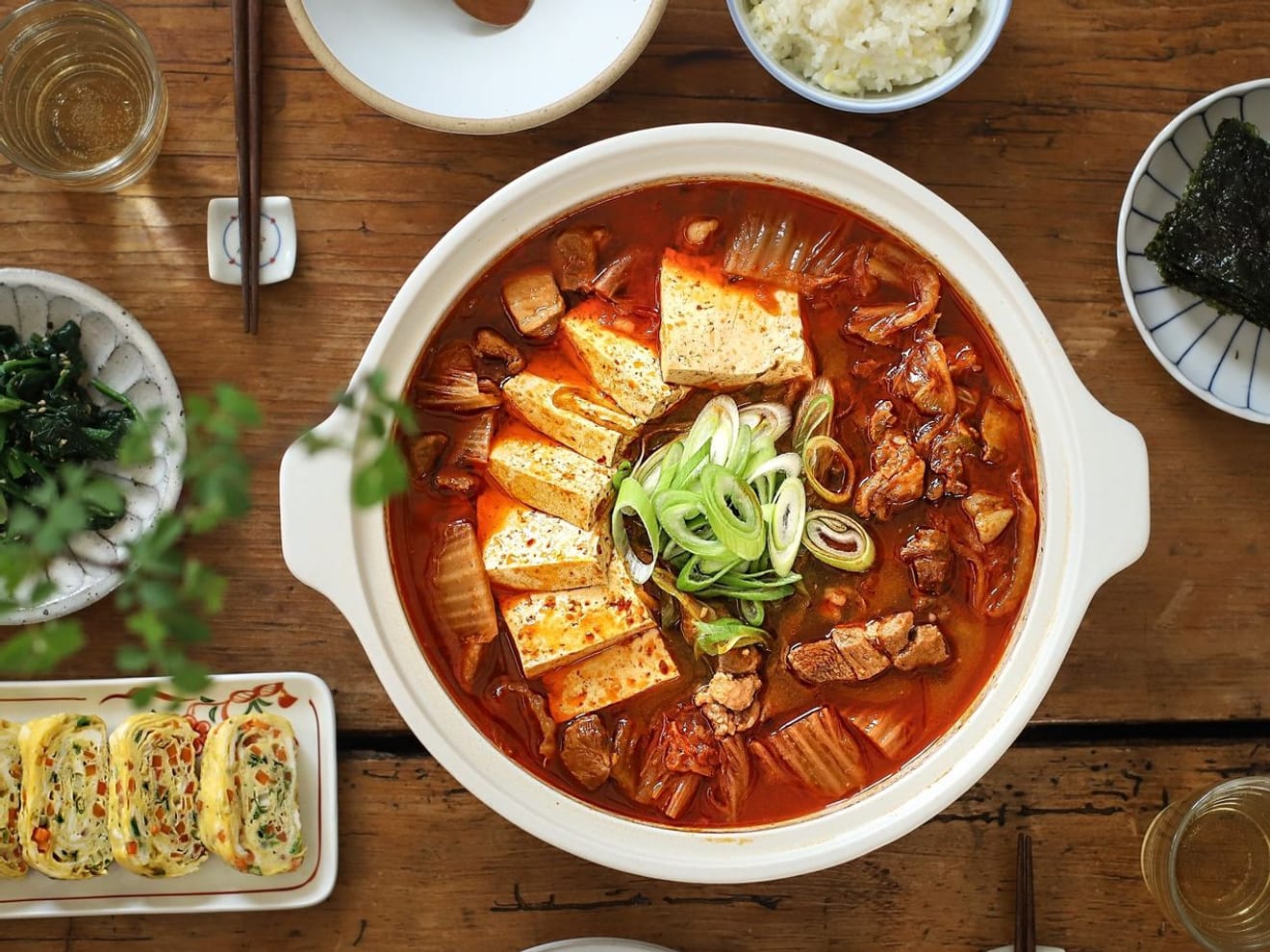김치찌개 없인 못 산다! 한국인의 소울푸드를 파헤쳐 봅시다