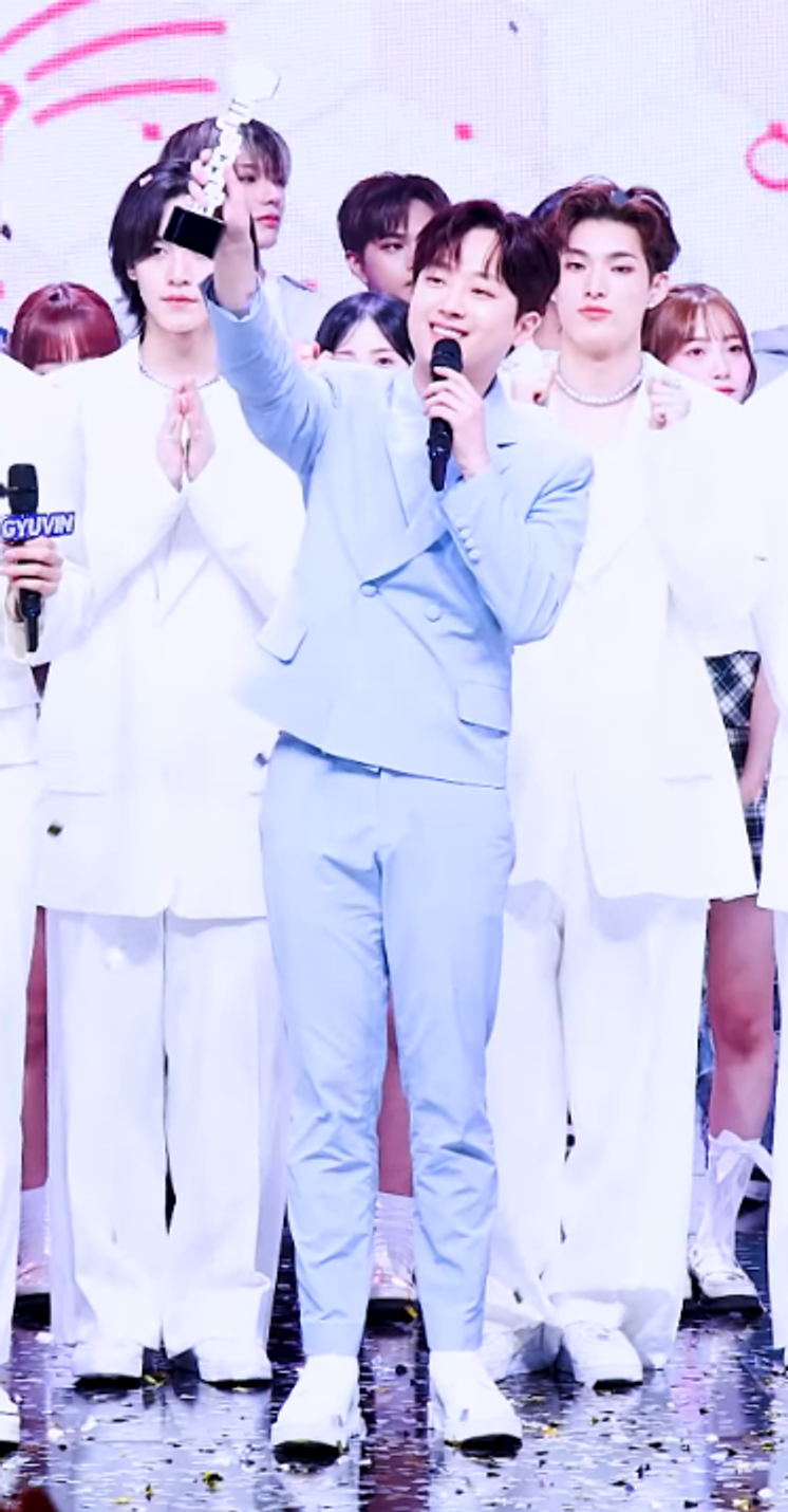 Lee Chan-won "Hemelreis" MBC Show! Music Core 1e plaats