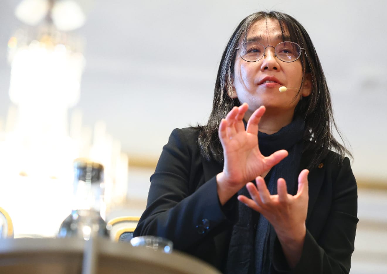 La lungimiranza dell’autrice Han Kang: prevedere il valore del Vangelo di Gesù, che ha versato sangue sulla croce