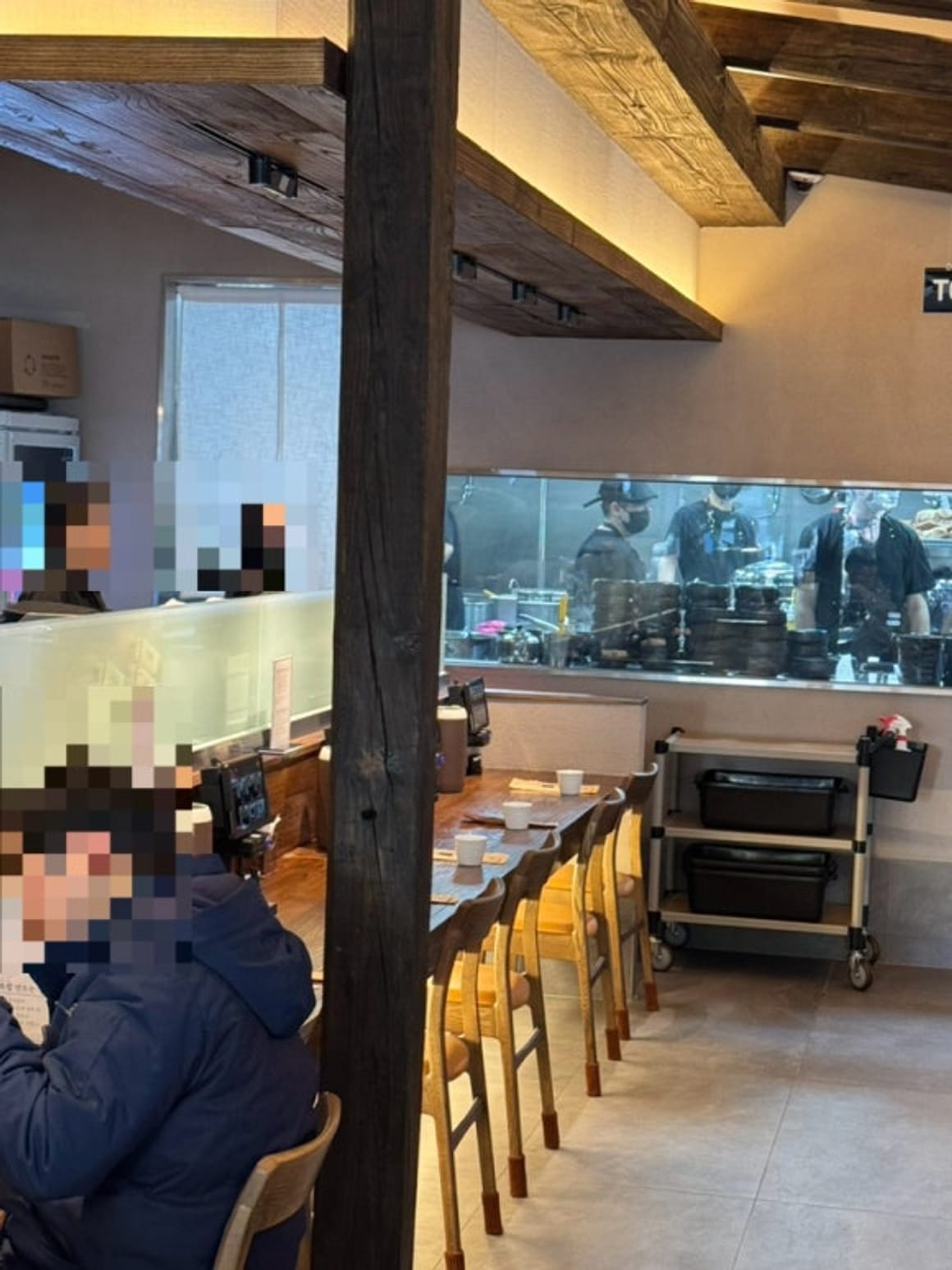 Anmok Seomyeon: ¡Guía Michelin de Busan! Sopa de cerdo