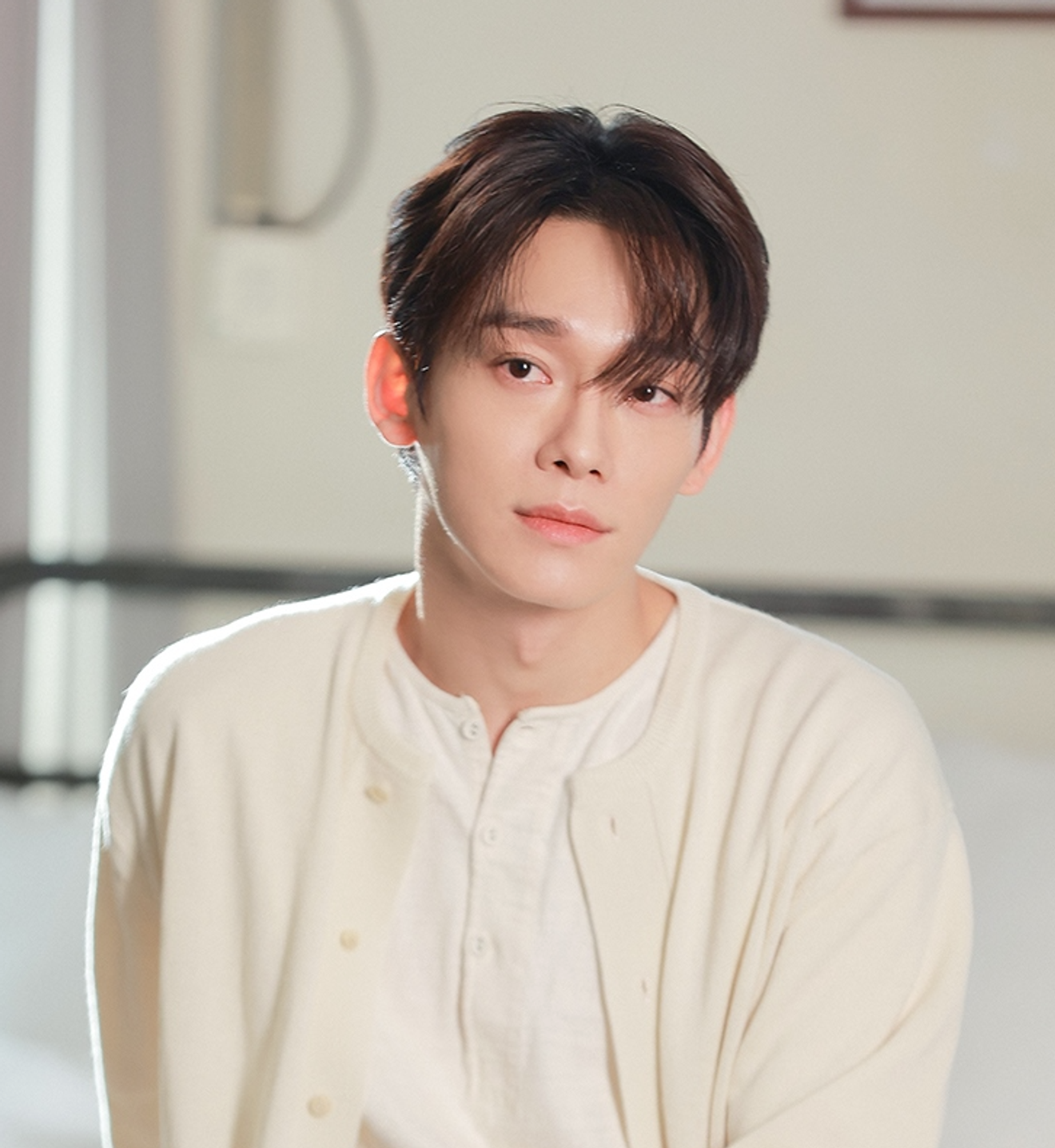 CHEN (CHEN)