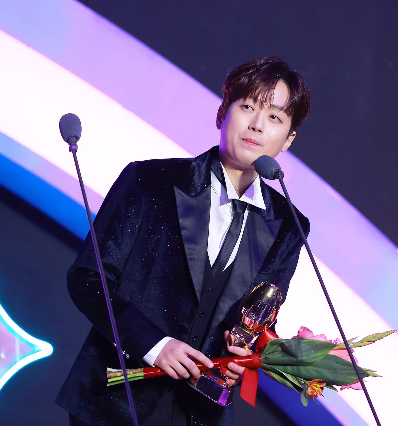 Lee Chan-won... 5 nagród na 2024 KGMA (Korea Grand Music Awards)