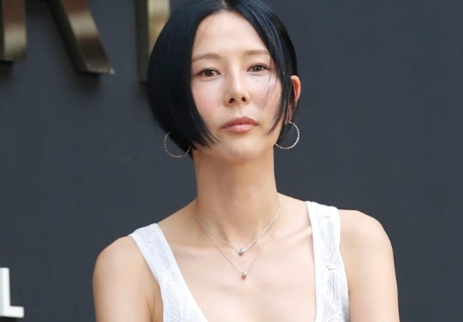 La presentadora Kim Nayoung compra un edificio de oficinas de lujo en Hannam-dong por 29 mil millones de wones