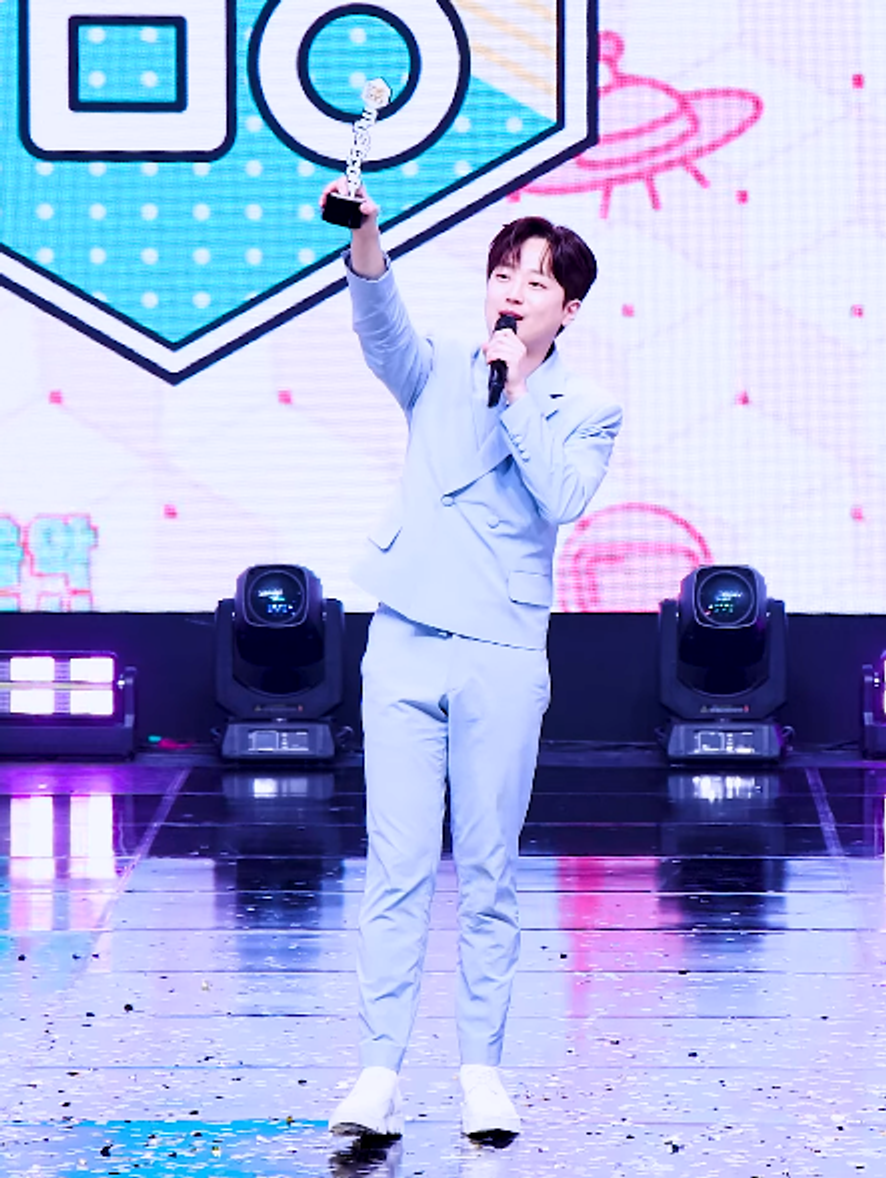 Lee Chan-won "Hemelreis" MBC Show! Music Core 1e plaats