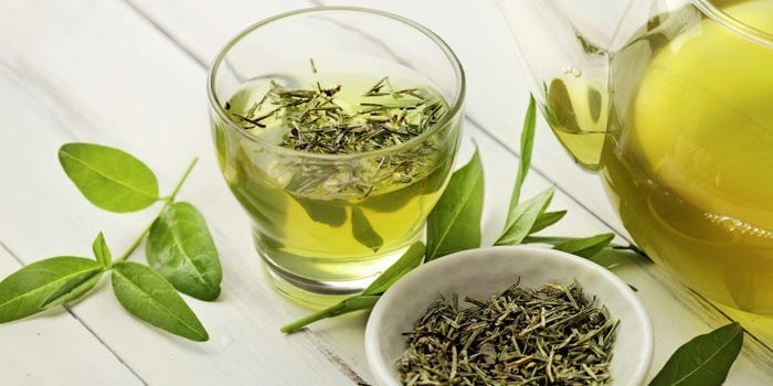 Groene thee-extract dat ontstekingen vermindert