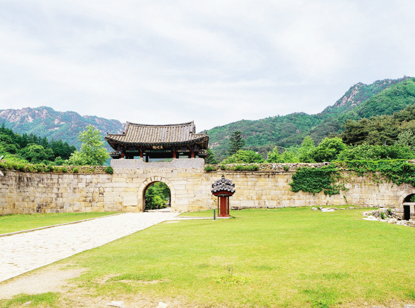 한국의 그랜드 캐년, 문경 단산 산성, 자연과 역사가 빚어낸 걸작